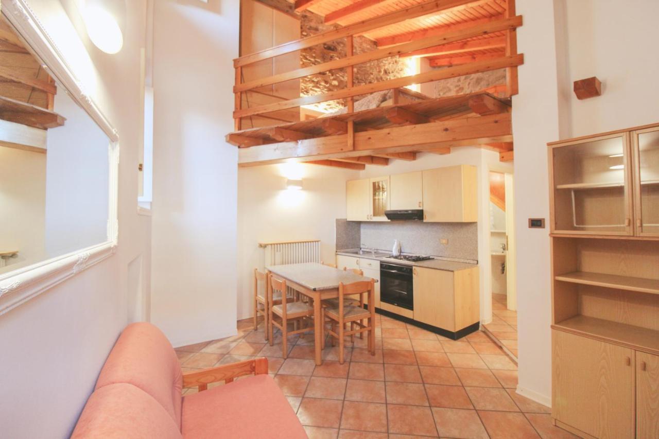 La Casa Del Porto Apartment Domaso Luaran gambar
